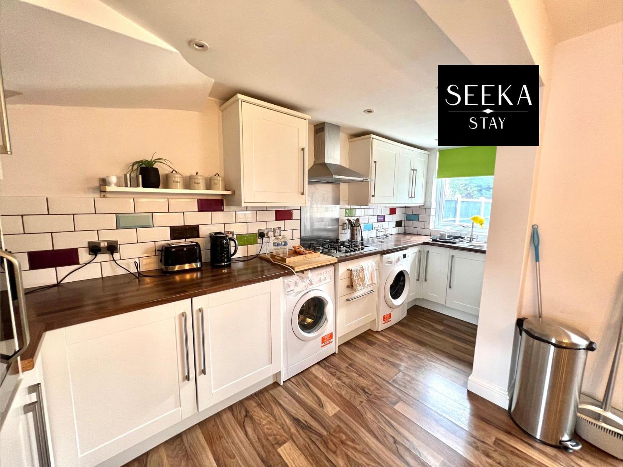 Cosy 2-Bedroom House, Walking Distance Cbs, Ideal For Contractors-Business Stays Coventry Luaran gambar